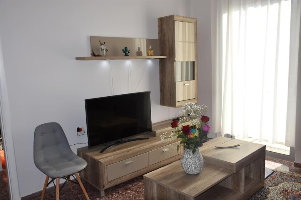 Seashell Apartment -Near The Beach Artemida  Ngoại thất bức ảnh